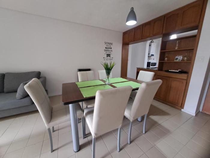 Departamento en la Ciudad de Mendoza Frente al Parque Central con Terraza y Vistas