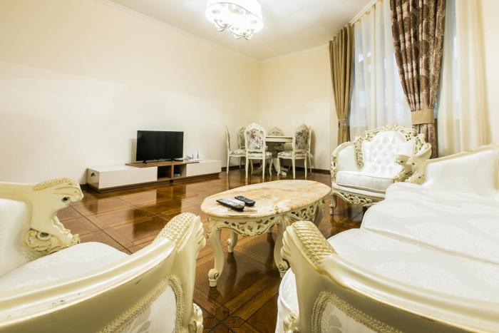 Sweet Home VIP 10 at Freedom Square