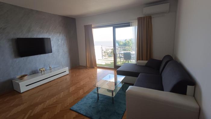 Sea view apartment