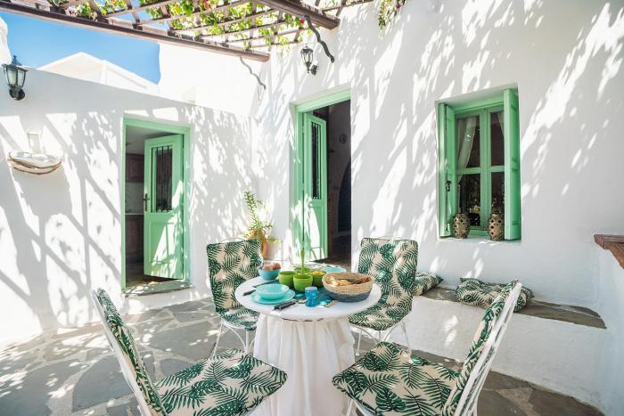 Fedras Traditional House