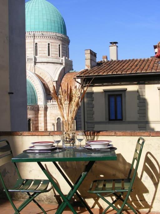 Sunny home with roof patio