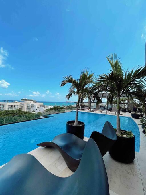 Modern ApartmentJacuzziSaunaPoolGym