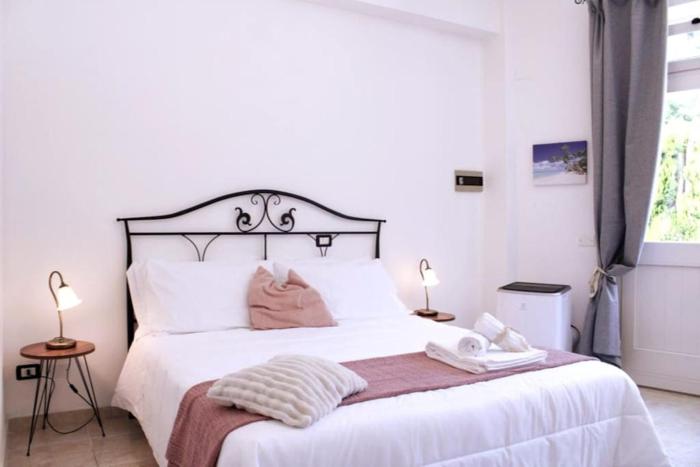 Alyssa - CAMERA Wi-Fi, Corte a pochi passi dal mare