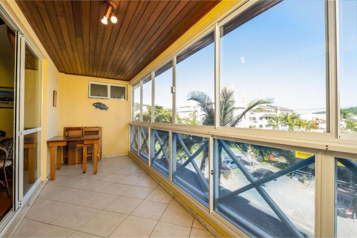 Apto cchurrasqueira a 300m da praia MDO201