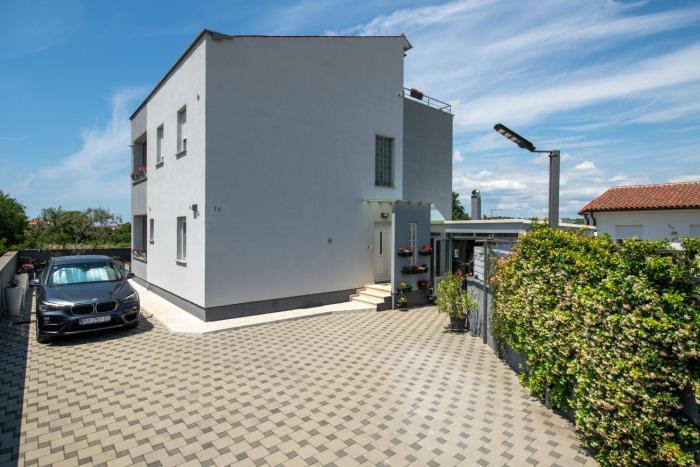 Apartments Greta & Ivona