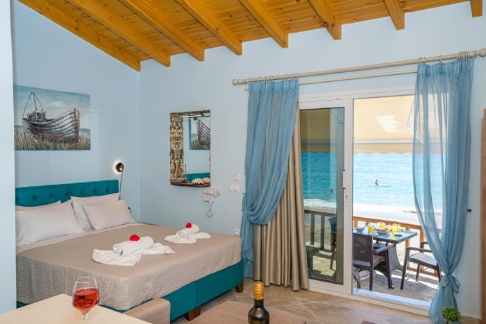 Elenas Seaside Apartments & Studios