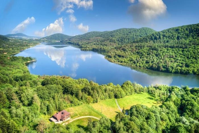 Chabrowo - dom 220m2 nad jeziorem Klimkówka, Beskid Niski