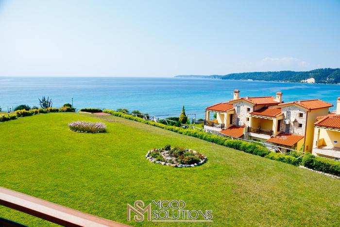 Aiolis Fourka MoodSolutions Living