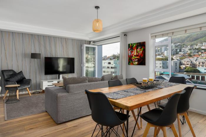 La Fayette Top Floor Apartment