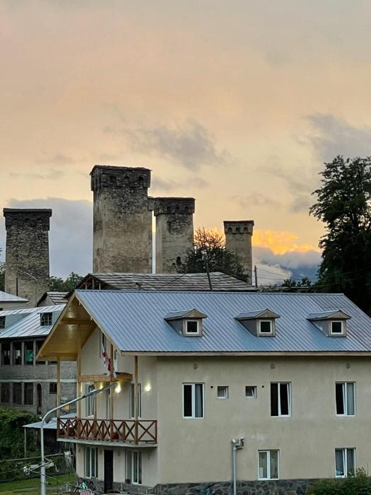 Tetne Qor Guesthouse