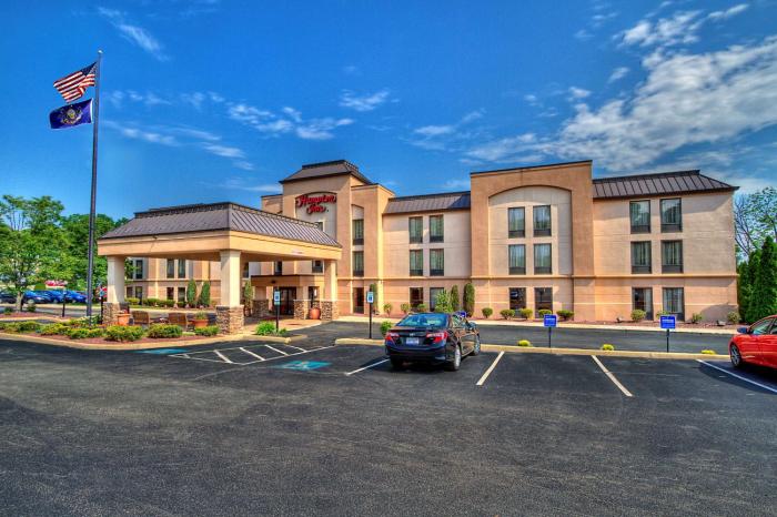 Hampton Inn PittsburghWest Mifflin