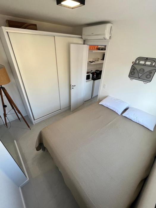 Studio inteiro ótima localização centro