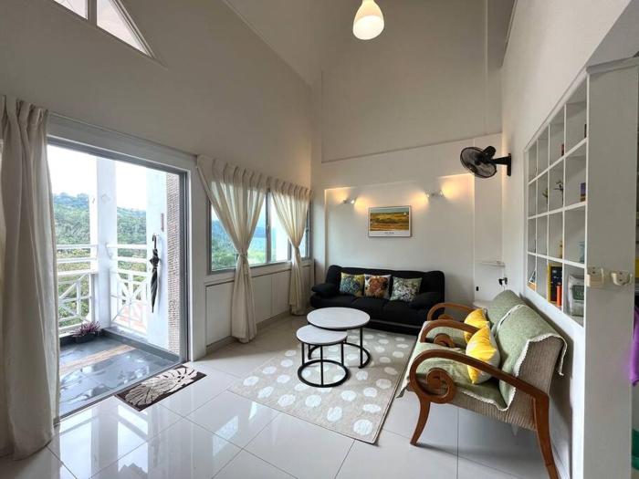 The Van Gogh Loft at Selesa Hillhomes