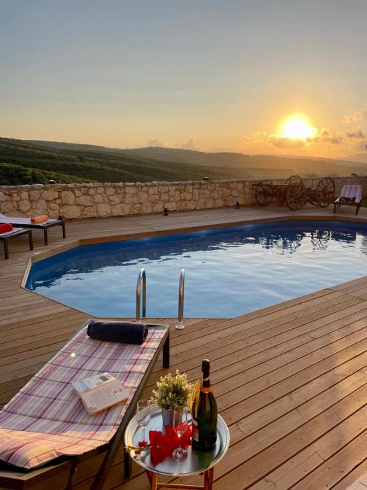 Olive Villa Plataniás