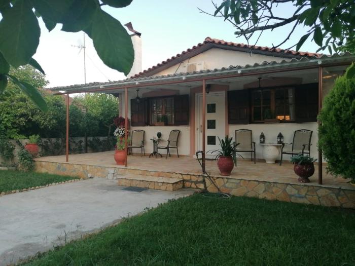Totas Family House