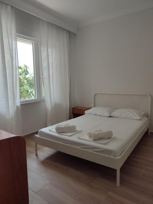 Emme Central - small and cozy