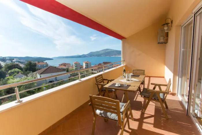 Amazing apartment**** with best sea view in Trogir