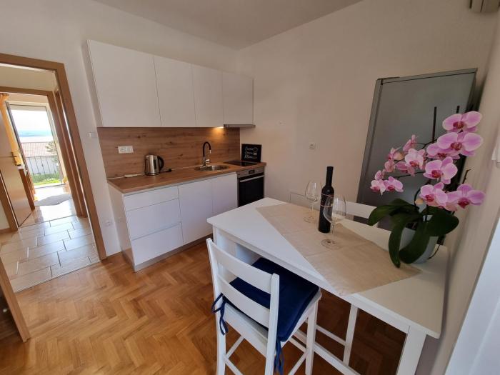 NINA cozy small apartment with balcony