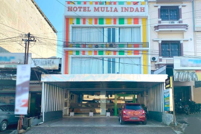 Urbanview Hotel Mulia Indah Palopo