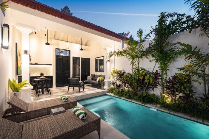Martini Beachside Villa 2