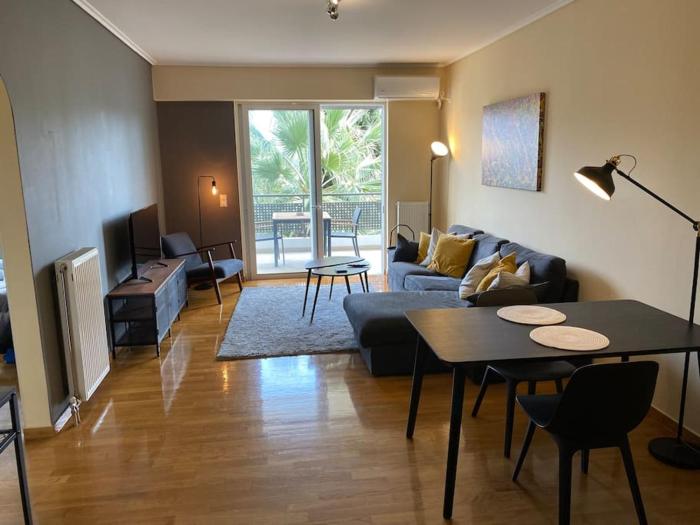 Cozy Apartment with Scenic View