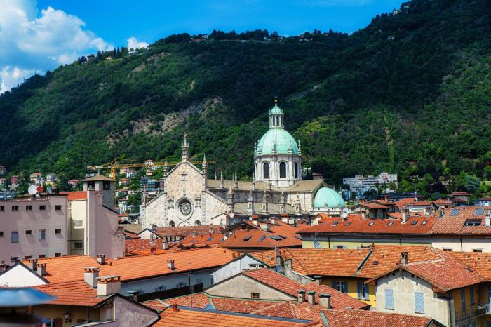 Bonanomi Como by Quokka 360 - Terrace Duomo View