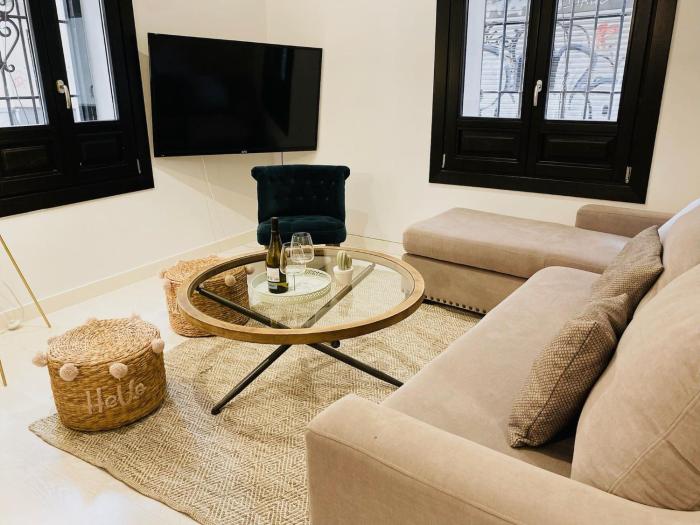 Charming Colón by SharingCo