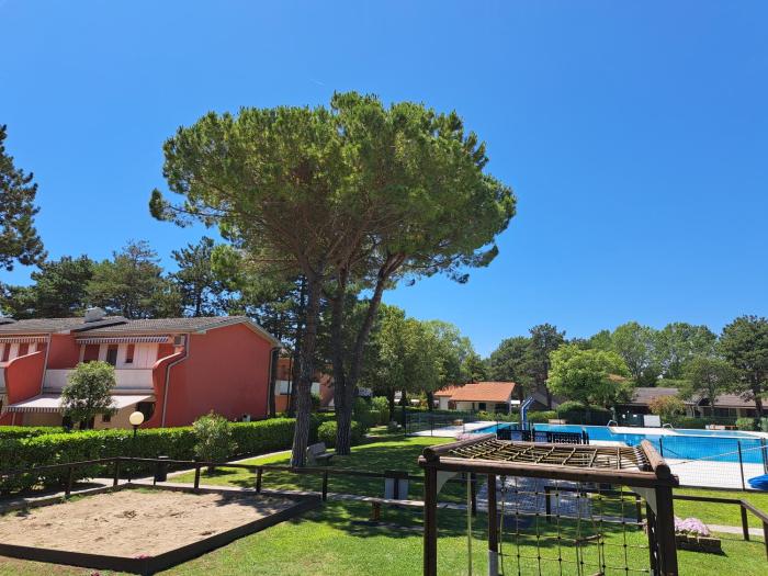 Adriella apartments