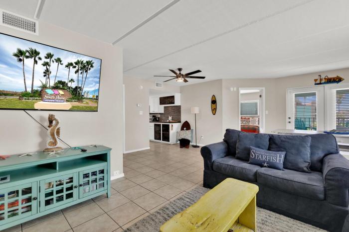 Gulf Coast Condominium Unit 4 condo