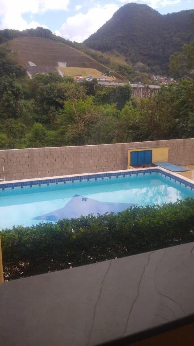 Apartamento com Piscina