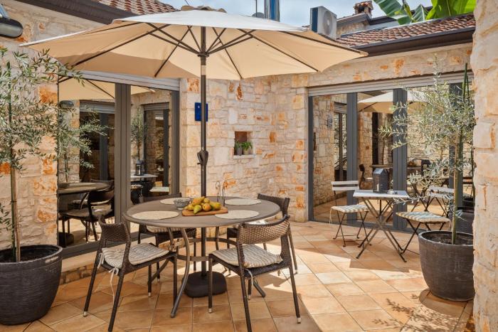 Grota Premium Apartment & Room