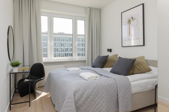 Amazing Spacious Apartments in Warsaw City Center by Noclegi Renters