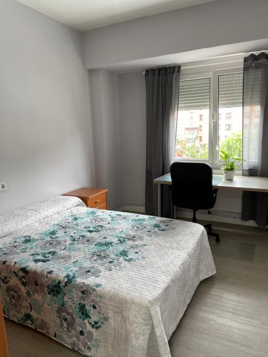 Centro de Gijón con acceso domotizado y buenos acabados