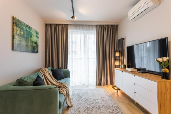 Golden Apartments Warsaw - Luxury Building, Rooftop Terrace, Sienna