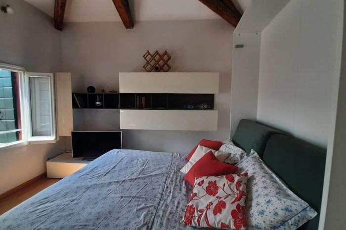 Monolocale vicino San Marco