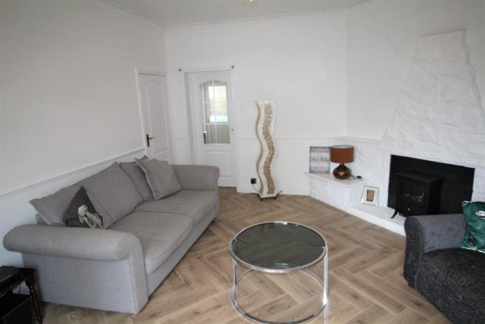 Whitley Bay - Sleeps 6 - Parking - Fast Wifi - Dogs Welcome
