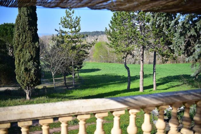 F3, 6 pers, TERRASSE 1er étage, piscine, fitness, sauna, lac, riviere ,loisirs VAR