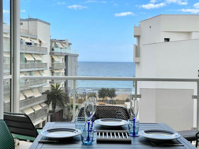 Apartamento Thalassa frente al mar en Roses