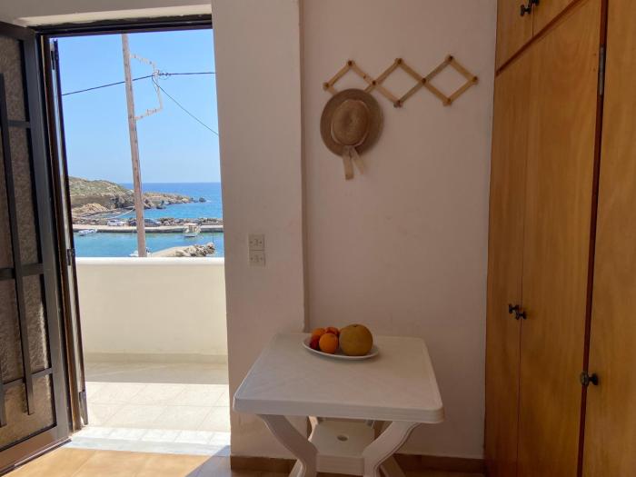 Coastal Charm - Sea View Room