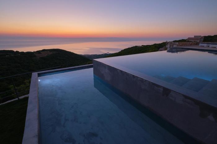 Aroa Eco Living Experience