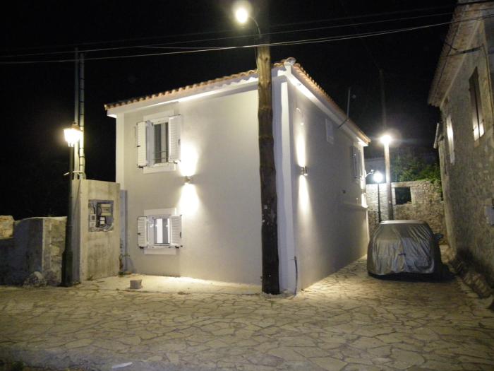 Vikou House - Nestled in One of Zakynthos Oldest Villages A Tranquil Retreat Close to Renowned Beaches Offering Authentic Zakynthian Hospitality By Villa Mana Gers