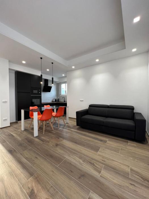 All85, Lido di Ostia, Roma