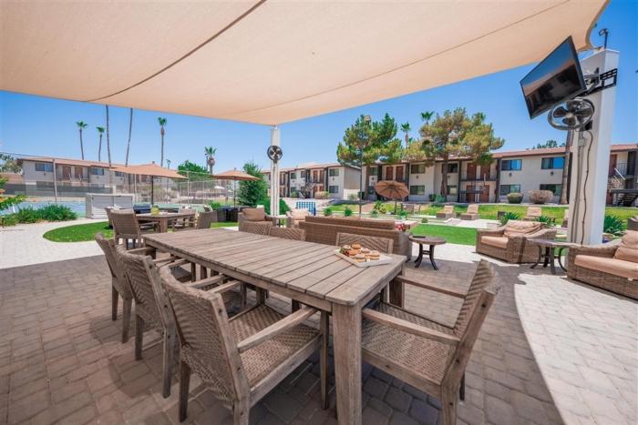 129 Fully Furnished, amenities galore