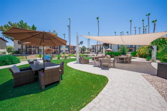 104 Fully Furnished 1BR Suite-Outdoor Pool