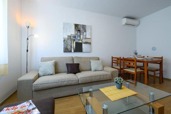 Apartment Brioni (2+2), Pula center