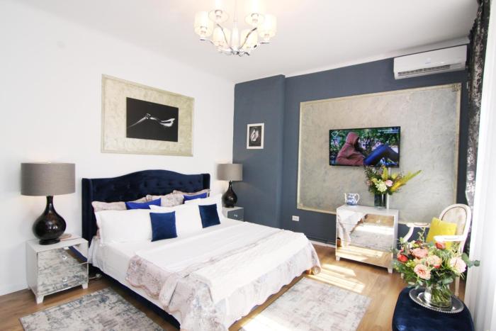 KAS 1Bd apartment unique central Unirii Bucharest