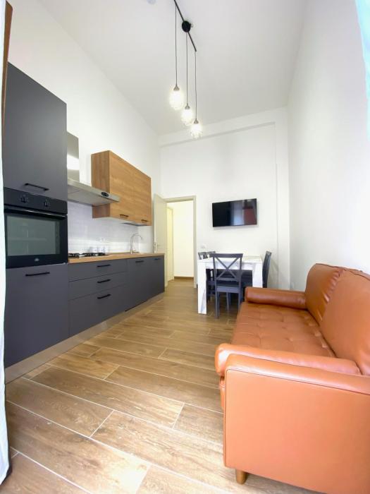 Medusa -IN CENTRO, ARIA CONDIZIONATA e NO ZTL -CITY CENTRE, AIRCON, NO LTZ