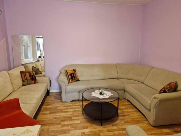 Melindas Dance Space- dance club apartment in Dunajská Streda