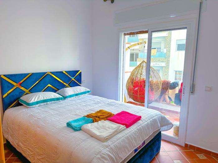 Residence Al Kasaba - Spacious apartment with swimming pool and direct access to sea