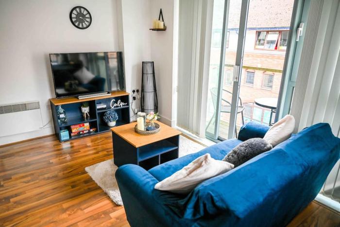 Birmingham City Centre Flat with Balcony